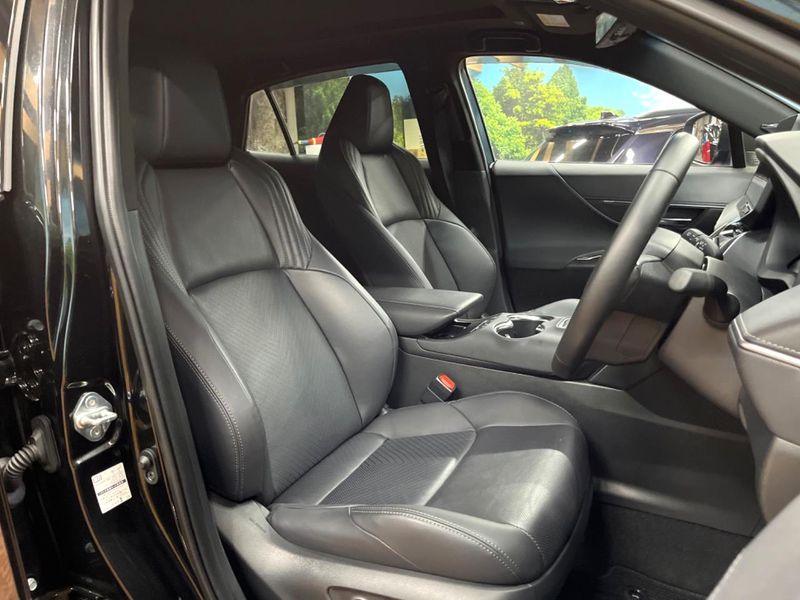 2024 Toyota Harrier Hybrid 6AA-AXUH80 (UW-6aa612e275df9)[16]