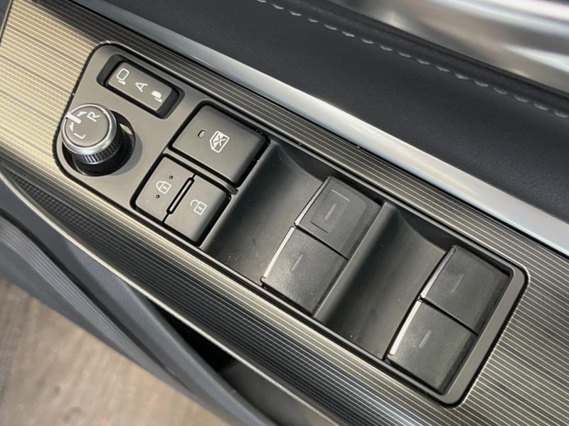 2025 Toyota Harrier Hybrid 6AA-AXUH80 (UW-6aa612e43b28c)[29]