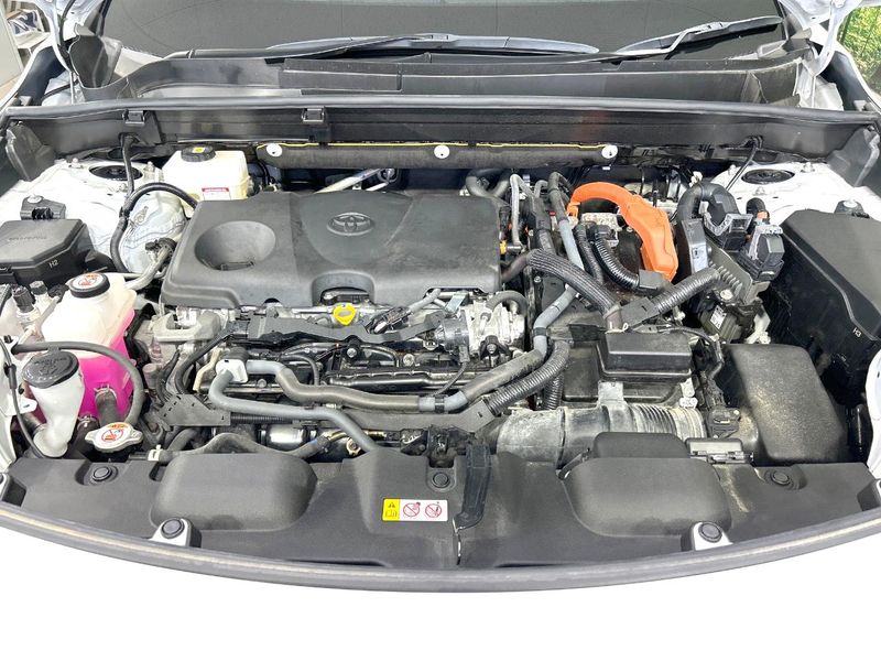 2023 Toyota Harrier Hybrid 6AA-AXUH85 (UW-6aa612e733fe7)[12]