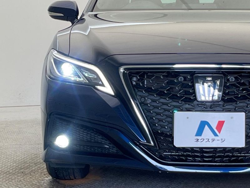 2019 Toyota Crown Hybrid 6AA-AZSH20 (UW-6aa612f290d6f)[9]