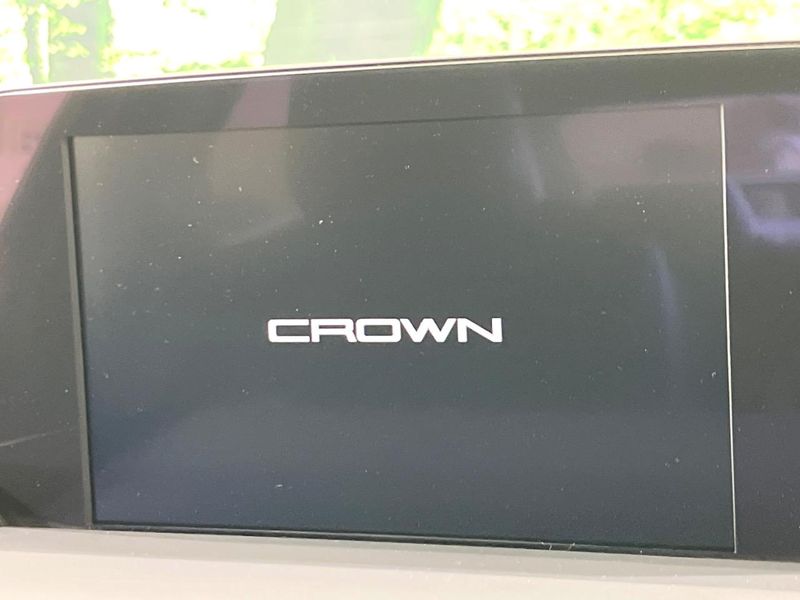 2018 Toyota Crown Hybrid 6AA-AZSH21 (UW-6aa612f4e49e0)[28]