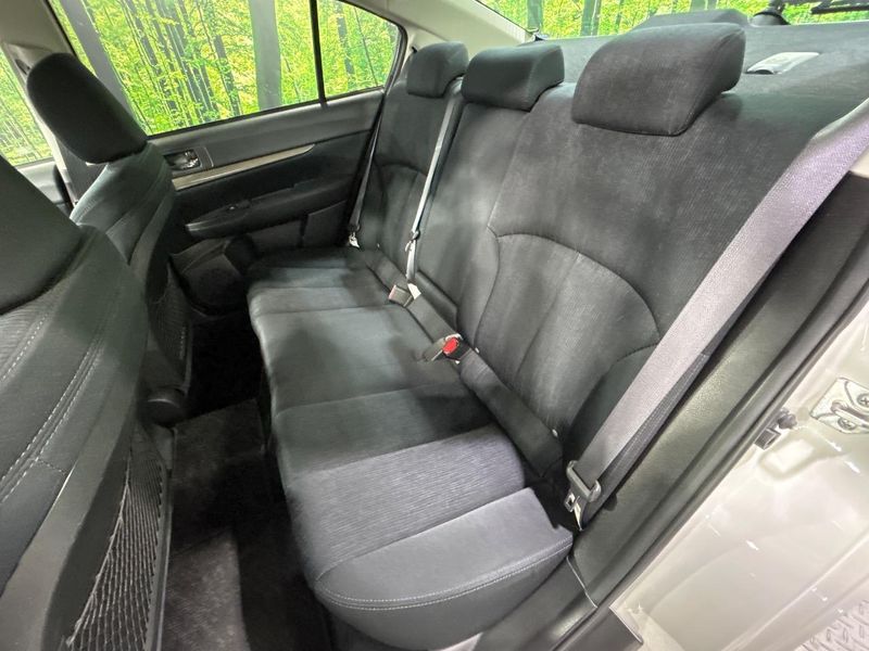 2013 Subaru Legacy B4 DBA-BMM (UW-6aa61335f31f1)[12]