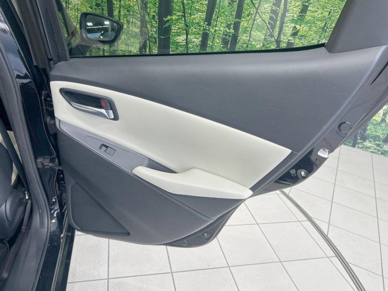 2015 Mazda Demio LDA-DJ5FS (UW-6aa61352d676e)[24]