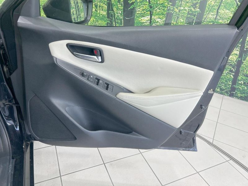 2015 Mazda Demio LDA-DJ5FS (UW-6aa61352d676e)[22]