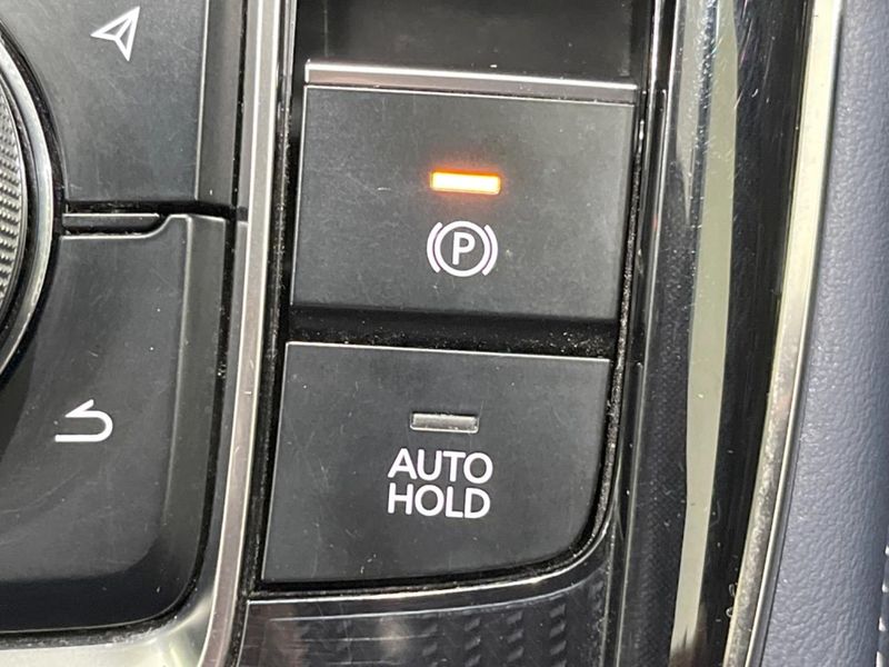 2021 Mazda CX-30 5BA-DMEP (UW-6aa6135cb739c)[27]