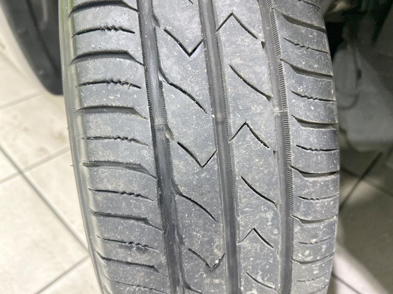 2017 Nissan Note DBA-E12 (UW-6aa613644dd5a)[15]