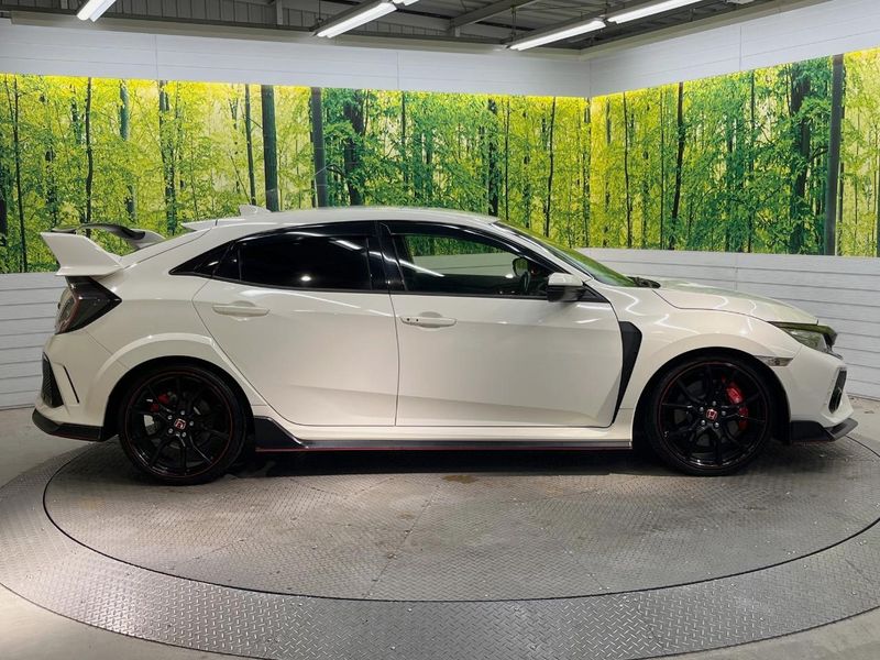 2018 Honda Civic DBA-FK8 (UW-6aa6137405d13)[26]