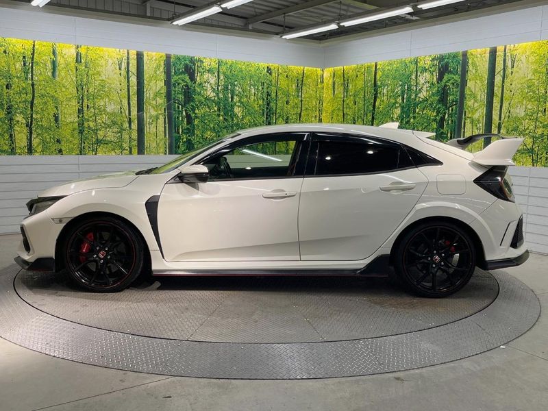 2018 Honda Civic DBA-FK8 (UW-6aa6137405d13)[14]
