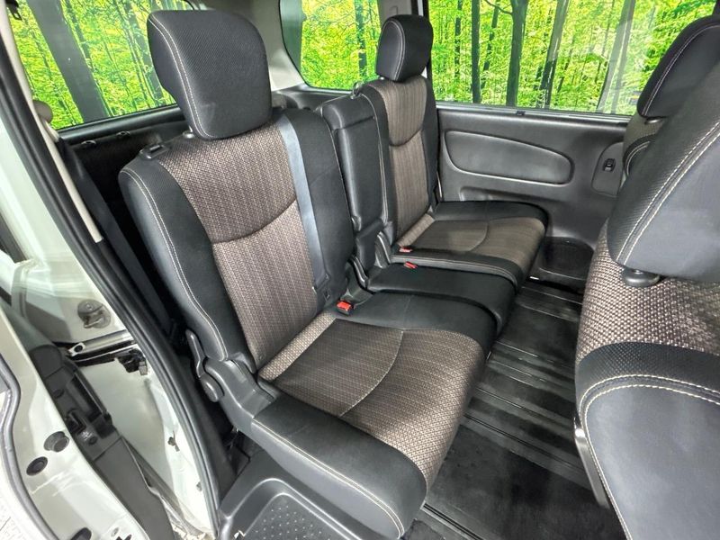 2015 Nissan Serena DBA-FNC26 (UW-6aa6137710dc4)[20]