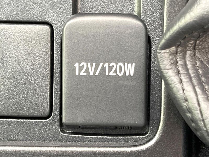 2015 Toyota Land Cruiser Prado LDA-GDJ150W (UW-6aa613846b247)[21]