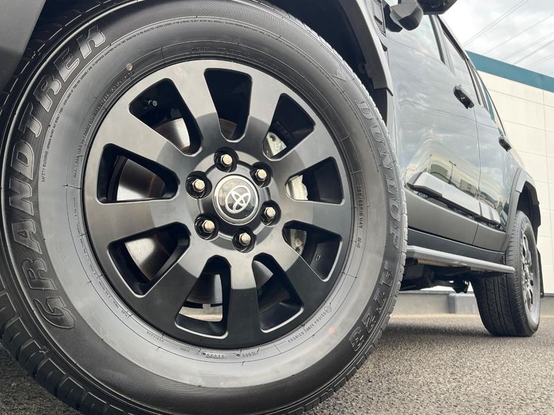 2024 Toyota Land Cruiser 250 3DA-GDJ250W (UW-6aa613851ad1c)[4]