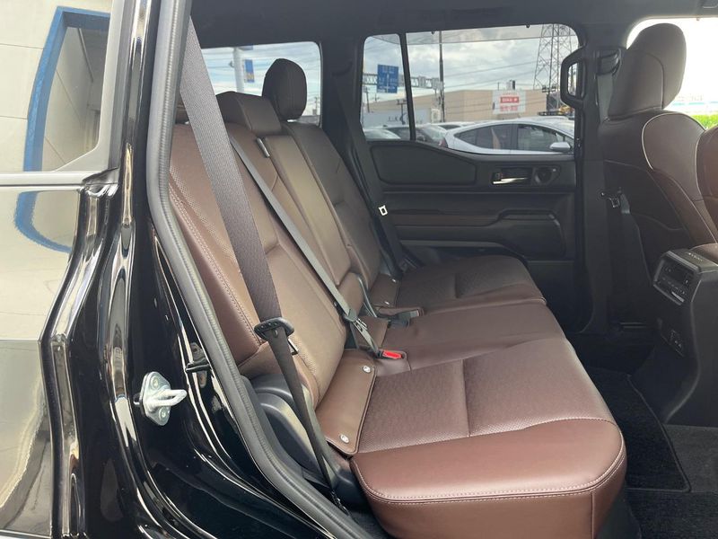 2024 Toyota Land Cruiser 250 3DA-GDJ250W (UW-6aa613851ad1c)[19]