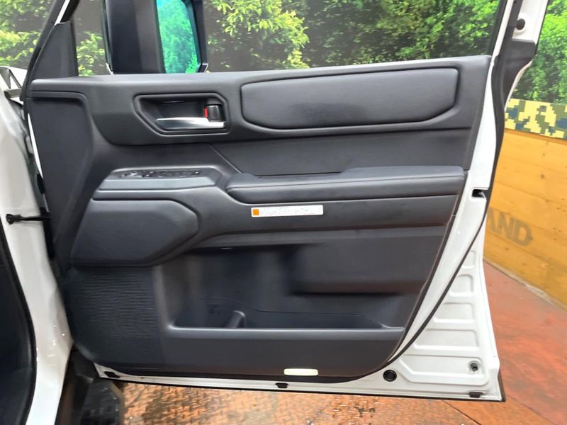 2024 Toyota Land Cruiser 250 3DA-GDJ250W (UW-6aa613877472b)[18]