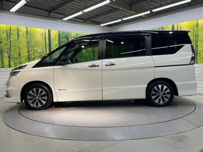 2017 Nissan Serena DAA-GFC27 (UW-6aa6138c575f7)[15]
