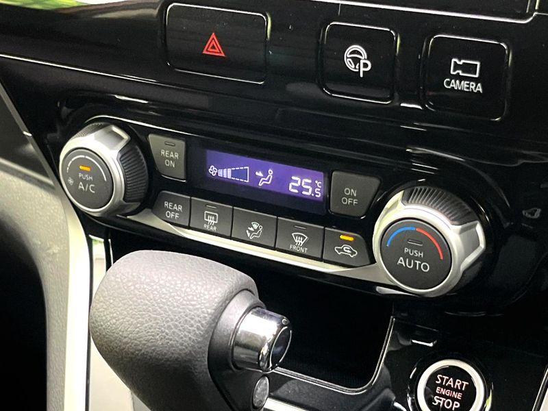 2017 Nissan Serena DAA-GFC27 (UW-6aa6138ede2fb)[20]