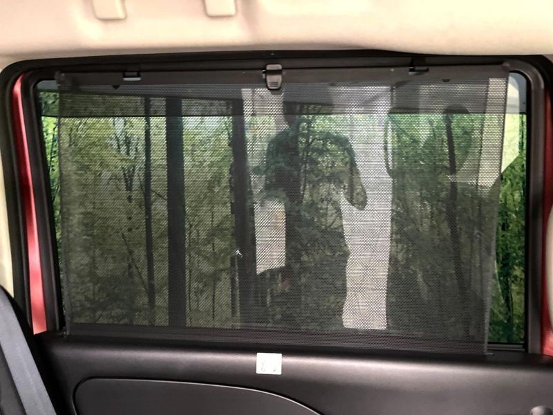 2017 Nissan Serena DAA-GFC27 (UW-6aa6138ede2fb)[25]
