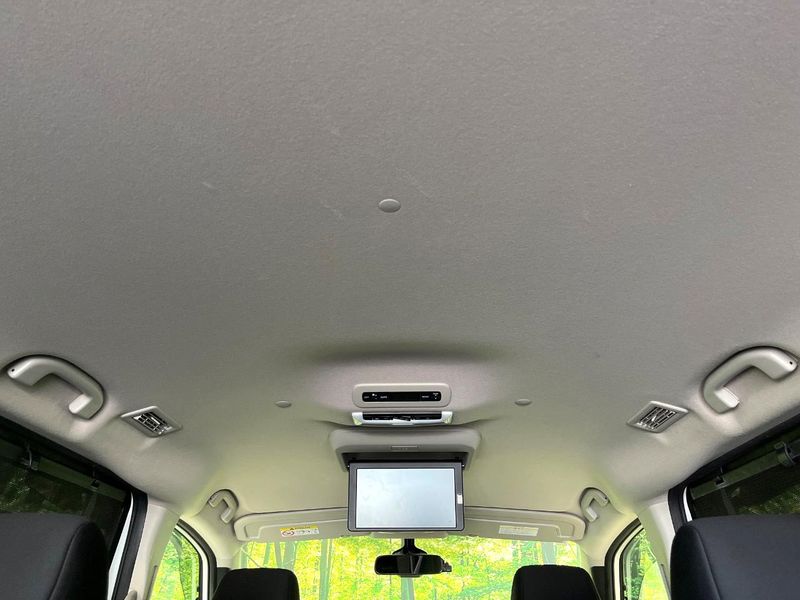 2020 Nissan Serena DAA-GFC27 (UW-6aa6139654aaa)[13]