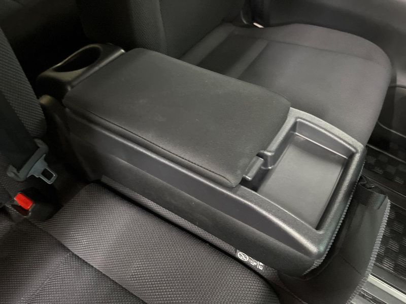 2017 Nissan Serena DAA-GNC27 (UW-6aa613a64d9ed)[17]