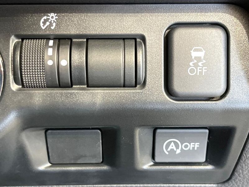 2016 Subaru Impreza Sport DBA-GP7 (UW-6aa613adae620)[18]