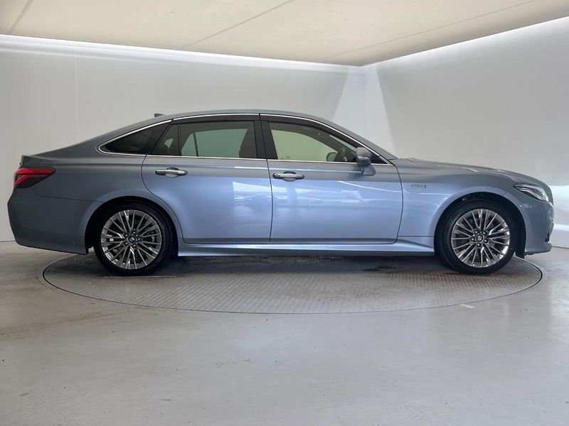 2018 Toyota Crown Hybrid 6AA-GWS224 (UW-6aa613c533160)[14]