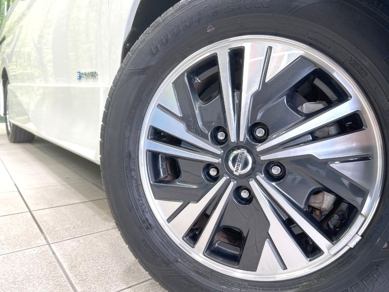 2019 Nissan Serena DAA-HFC27 (UW-6aa613e936e0a)[27]