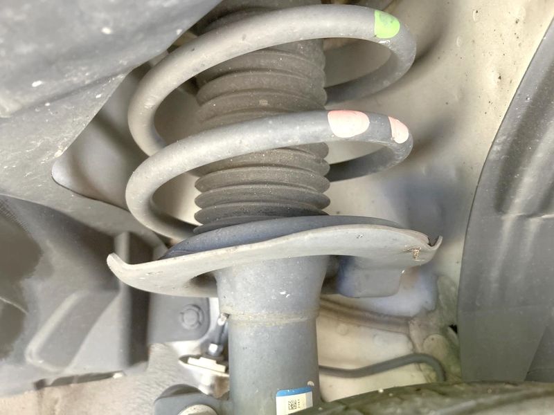 2019 Nissan Serena DAA-HFC27 (UW-6aa613e936e0a)[29]