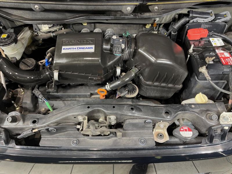 2017 Honda N-BOX DBA-JF1 (UW-6aa614129fa78)[22]