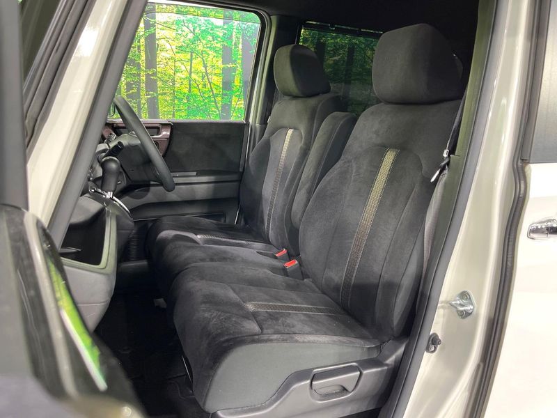2019 Honda N-BOX CUSTOM DBA-JF3 (UW-6aa61421d6872)[26]