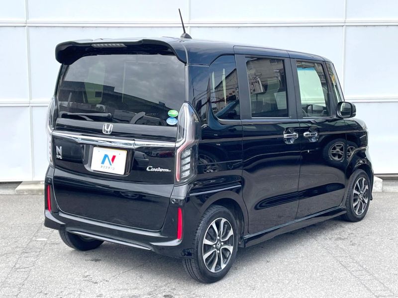 2020 Honda N-BOX CUSTOM 6BA-JF3 (UW-6aa61424b1d41)[23]