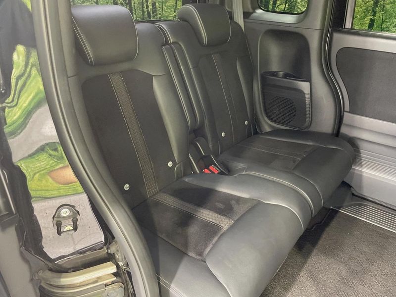 2020 Honda N-BOX CUSTOM 6BA-JF3 (UW-6aa6142a40c22)[28]