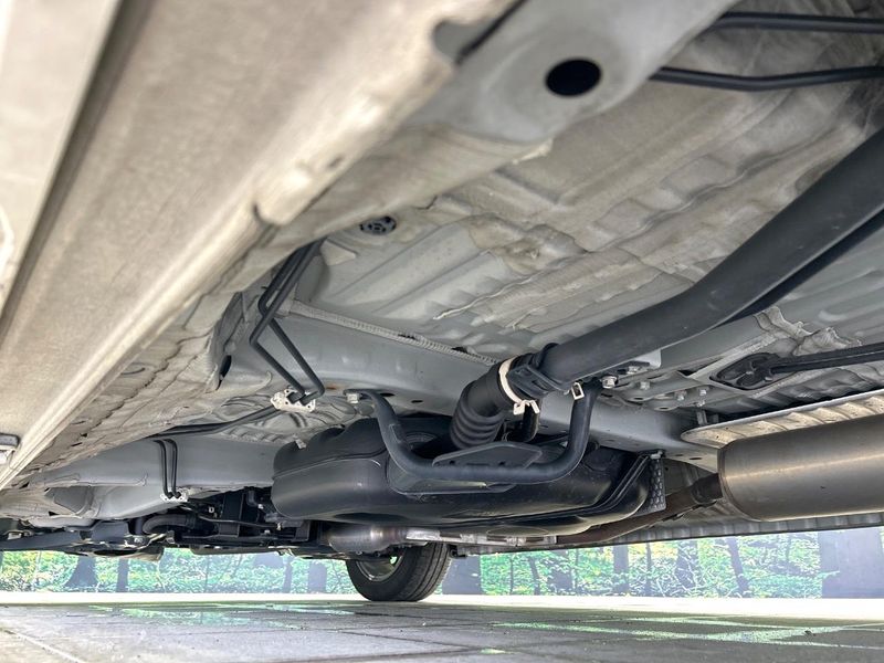 2021 Honda N-BOX CUSTOM 6BA-JF3 (UW-6aa61431e01d8)[24]