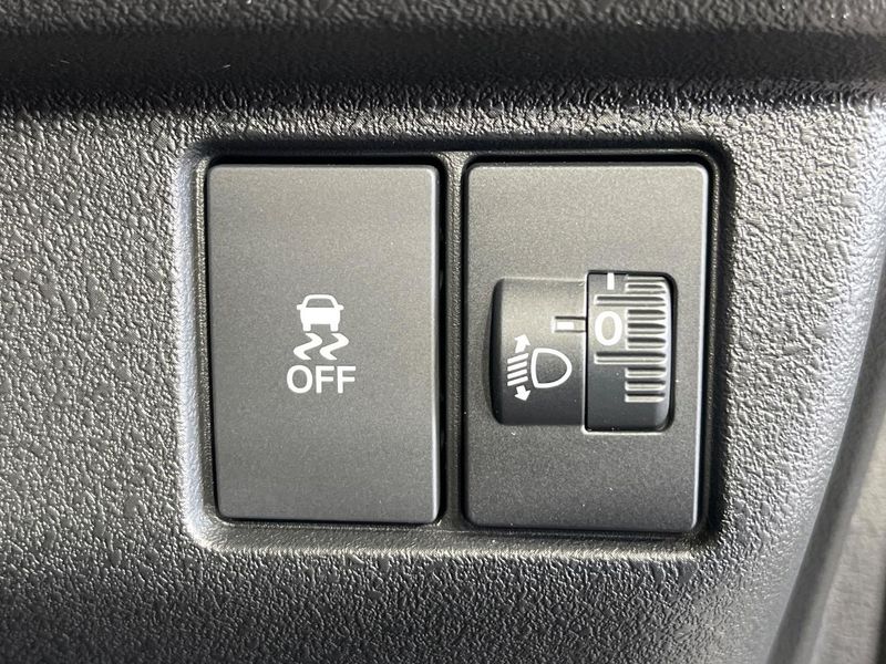 2026 Honda N-BOX CUSTOM 6BA-JF6 (UW-6aa61450a64ea)[13]