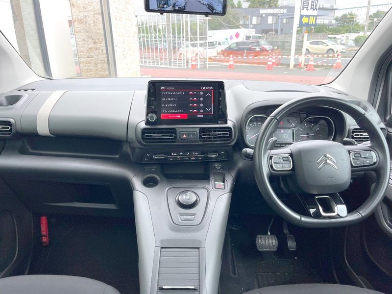 2021 Citroen Berlingo 3DA-K9CYH01 (UW-6aa614680971c)[25]