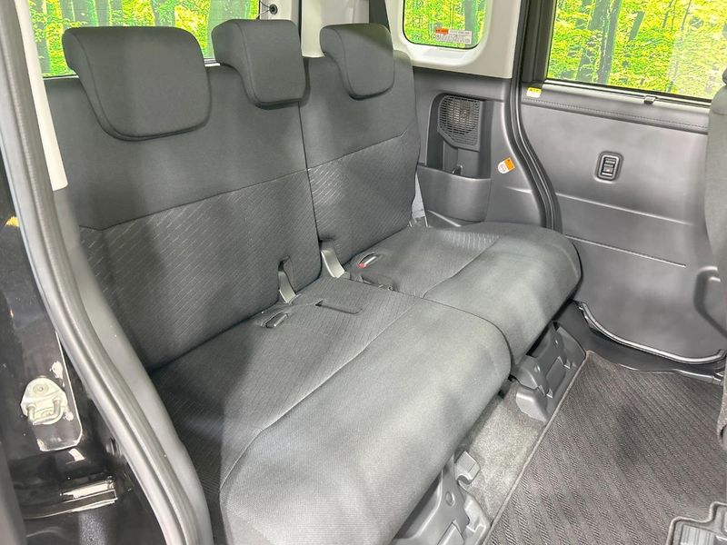 2020 Toyota Roomy DBA-M900A (UW-6aa614e25669f)[22]
