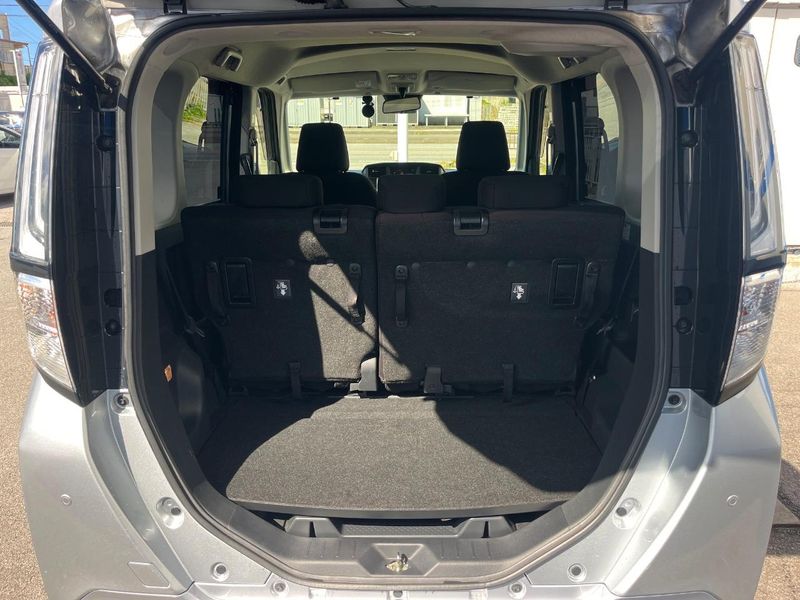 2021 Toyota Roomy 5BA-M900A (UW-6aa614e500ab2)[27]