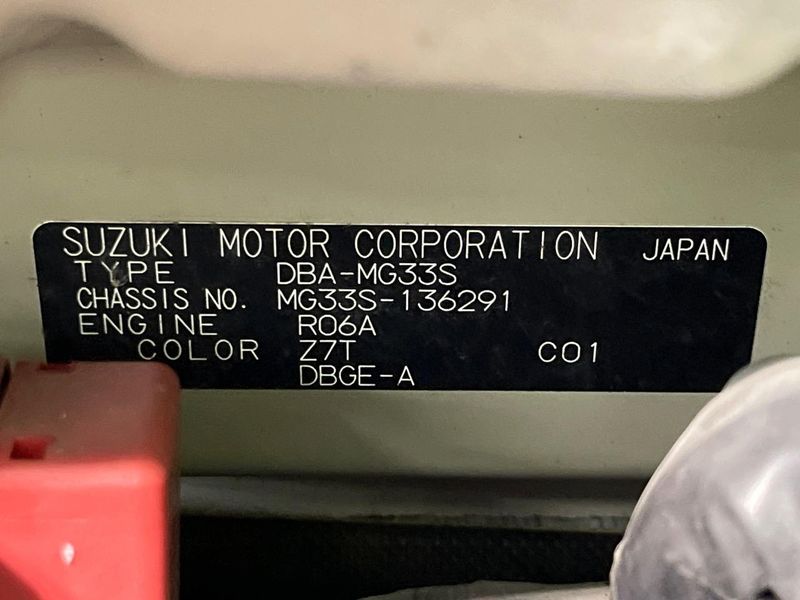 2011 Nissan Moco DBA-MG33S (UW-6aa6150e114d8)[1]