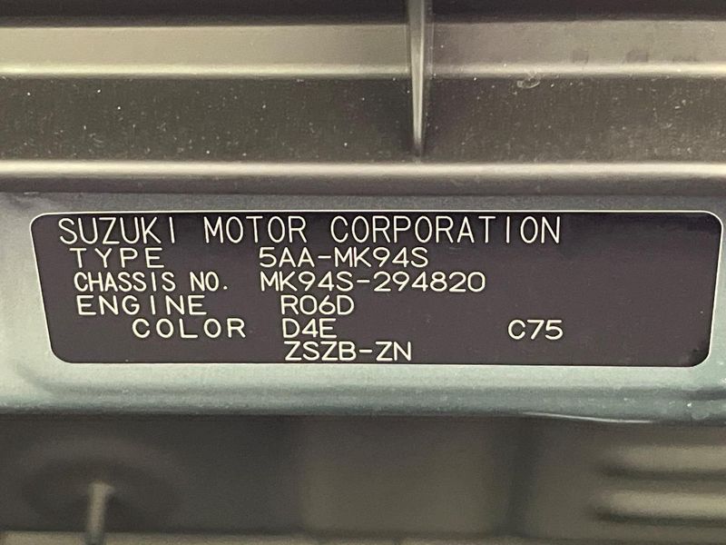 2025 Suzuki Spacia Gear 5AA-MK94S (UW-6aa6153f7f779)[1]