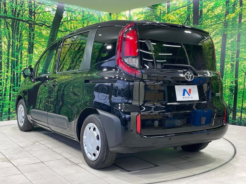 2023 Toyota Sienta 6AA-MXPL10G (UW-6aa6159c0fcd7)[22]