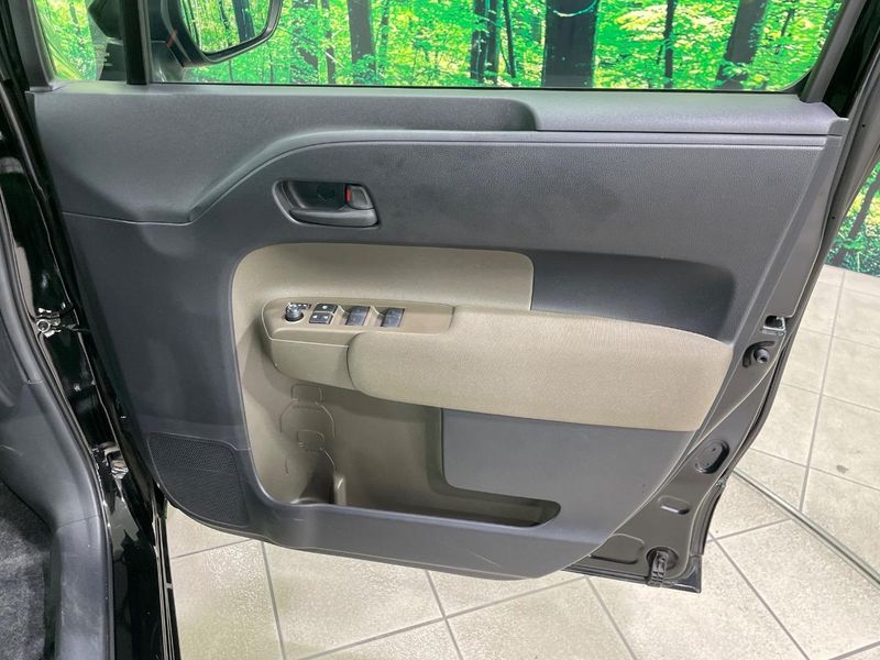 2023 Toyota Sienta 6AA-MXPL10G (UW-6aa6159c0fcd7)[19]