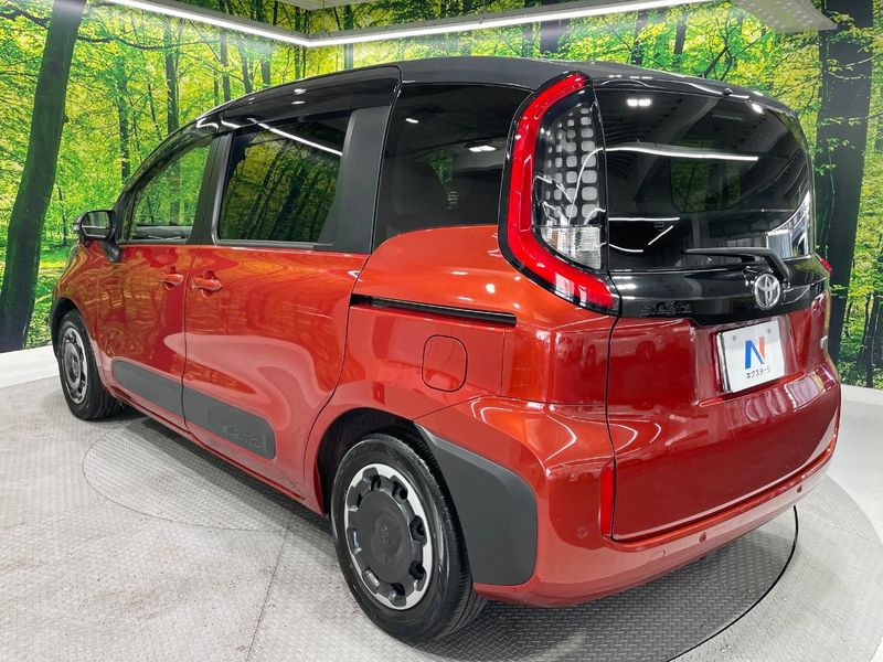 2024 Toyota Sienta 6AA-MXPL10G (UW-6aa6159e2b452)[21]