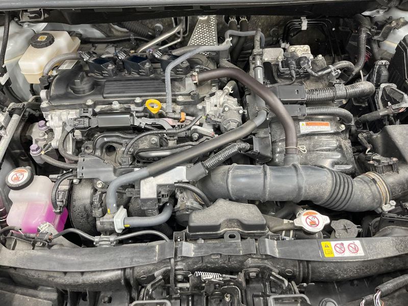 2024 Toyota Sienta 6AA-MXPL10G (UW-6aa6159fbfd89)[6]