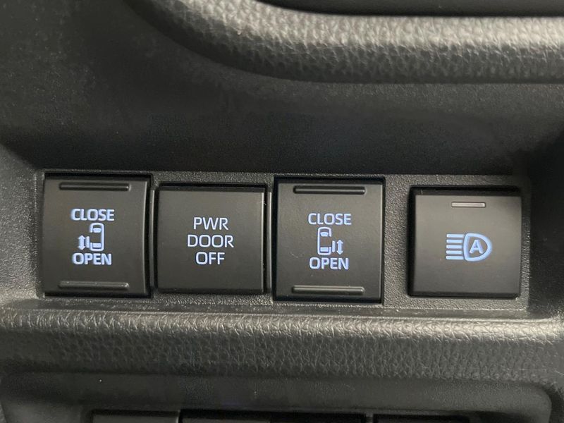 2024 Toyota Sienta 6AA-MXPL10G (UW-6aa6159fbfd89)[12]