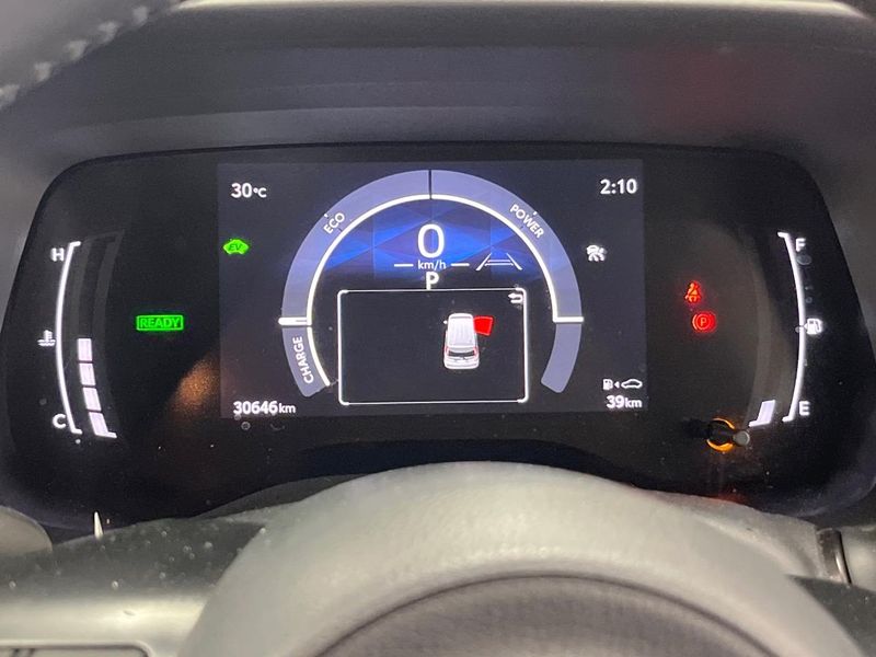 2024 Toyota Sienta 6AA-MXPL10G (UW-6aa6159fbfd89)[15]
