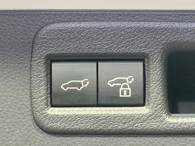 2022 Toyota Harrier 6BA-MXUA80 (UW-6aa615aa1f4db)[16]