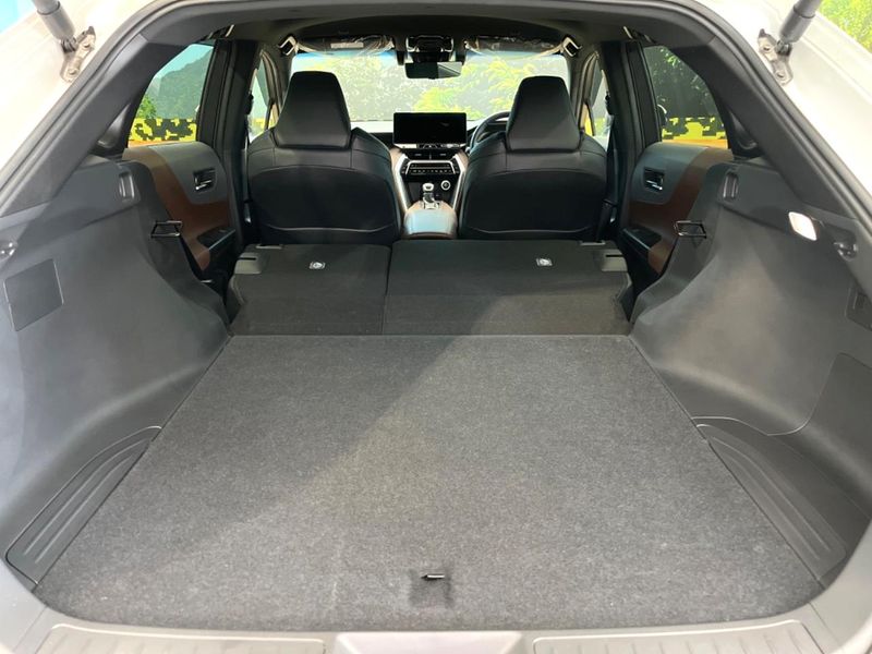 2025 Toyota Harrier 6BA-MXUA80 (UW-6aa615b163876)[22]