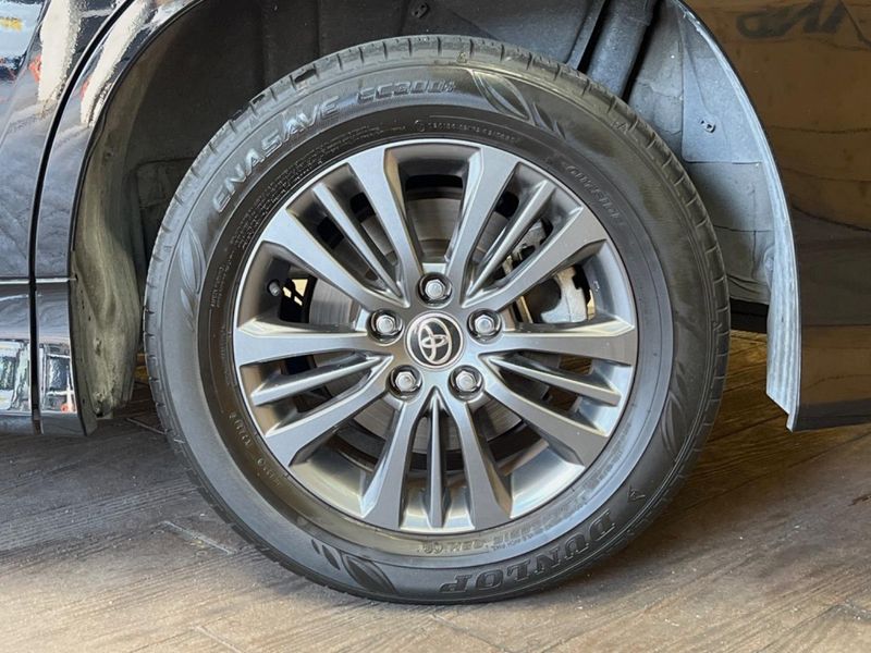 2024 Toyota Voxy 6BA-MZRA90W (UW-6aa615c6d7c2a)[11]