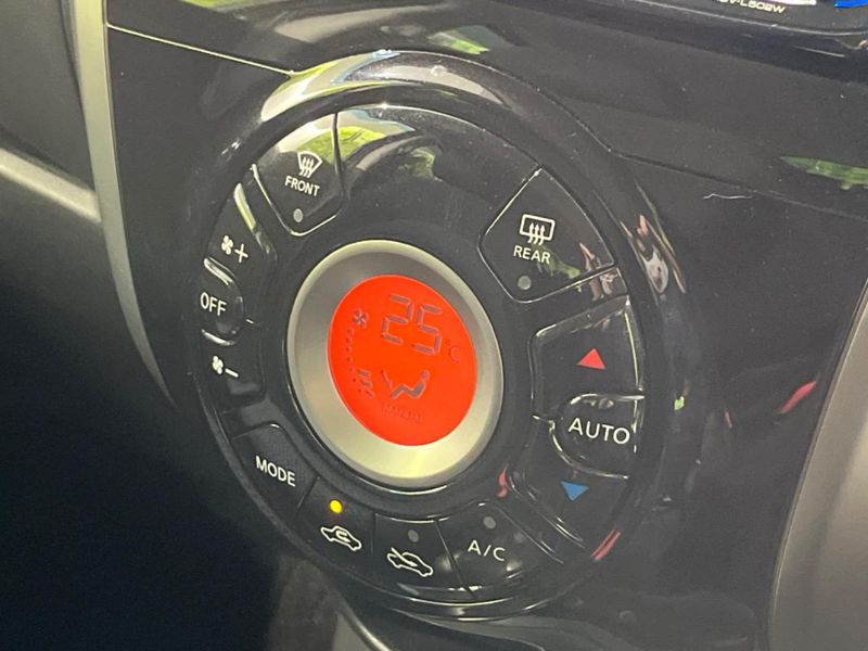 2015 Nissan Note DBA-NE12 (UW-6aa615cd524a3)[28]