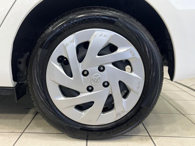 2019 Toyota Aqua DAA-NHP10 (UW-6aa615d4299f3)[9]