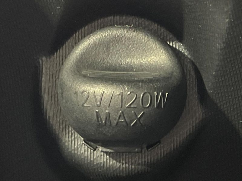 2019 Toyota Aqua DAA-NHP10 (UW-6aa615d4299f3)[20]