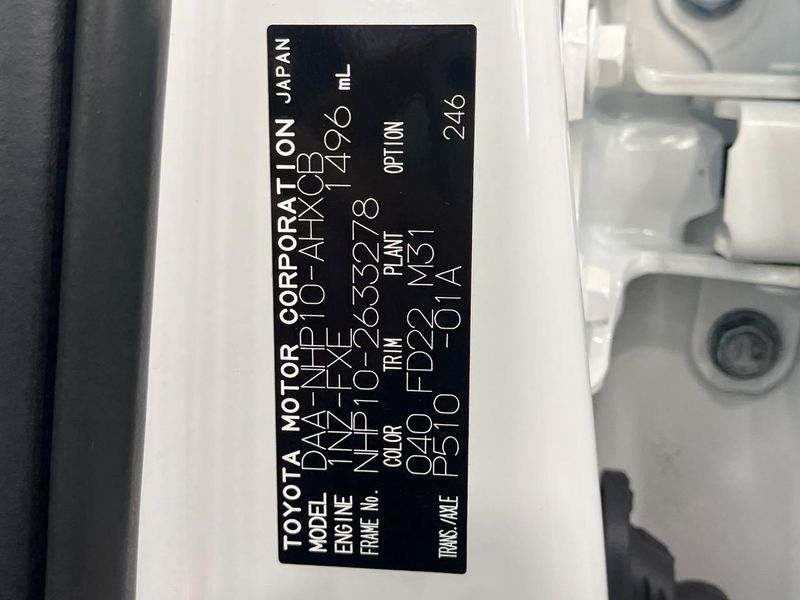 2019 Toyota Aqua DAA-NHP10 (UW-6aa615d4299f3)[1]